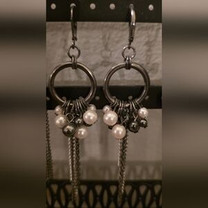 Edgy Gunmetal & Pearl Tassel Drop Earrings – Mixed Multi-Tone